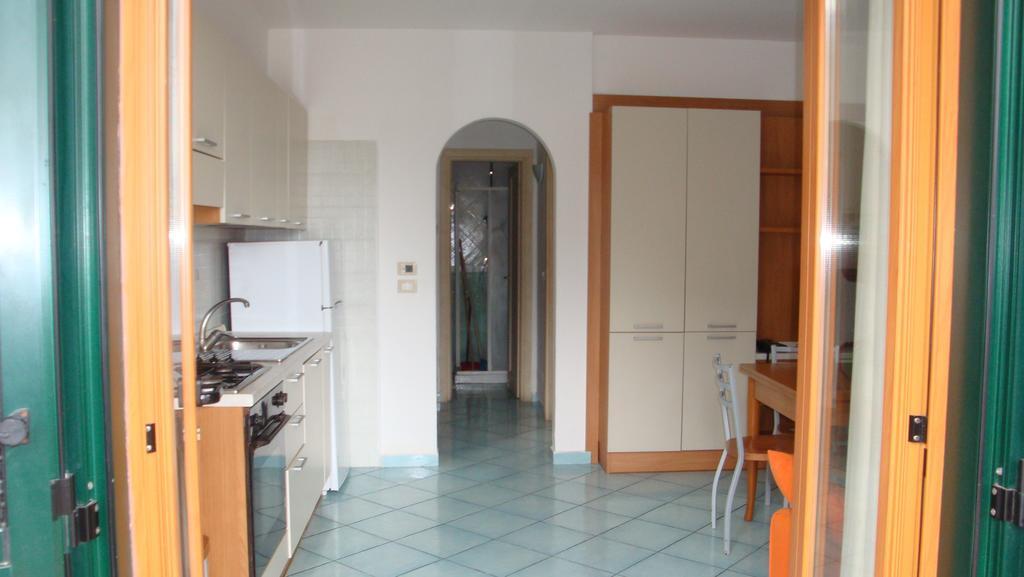 Ischia Uno Residence Форио Номер фото
