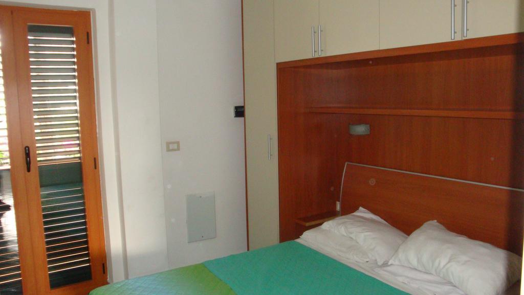 Ischia Uno Residence Форио Экстерьер фото